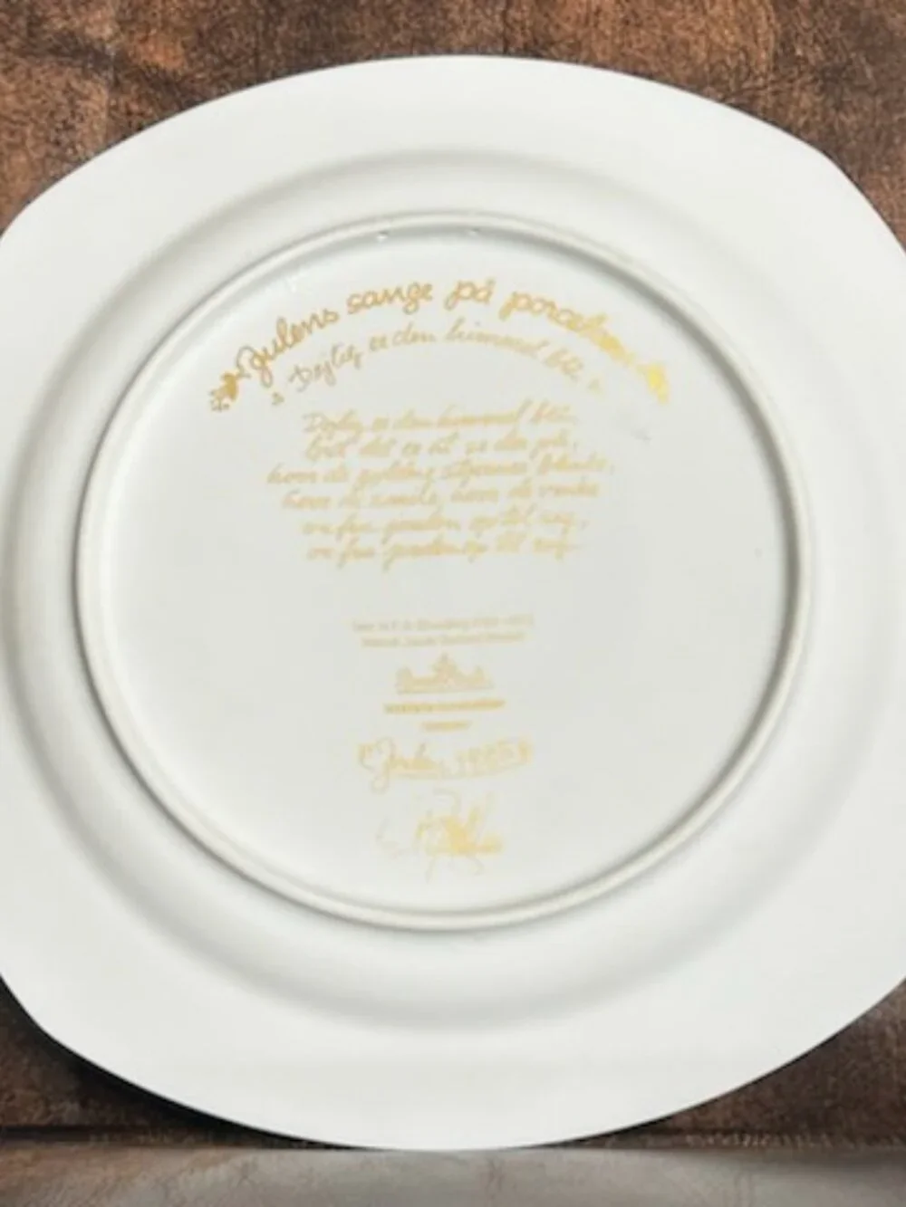 1985 Rosenthal Christmas Plate Designed by Danish Artist Bjørn Wiinblad